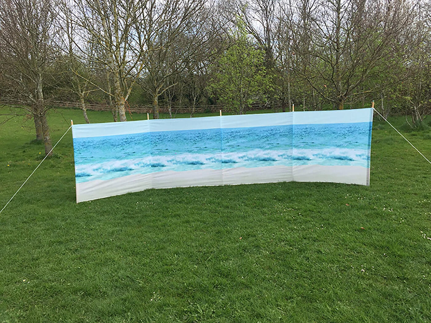 OLPRO The Beach 5 Pole Wooden Windbreak 4 OLPRO The Beach 5 Pole Wooden Windbreak - Image 2