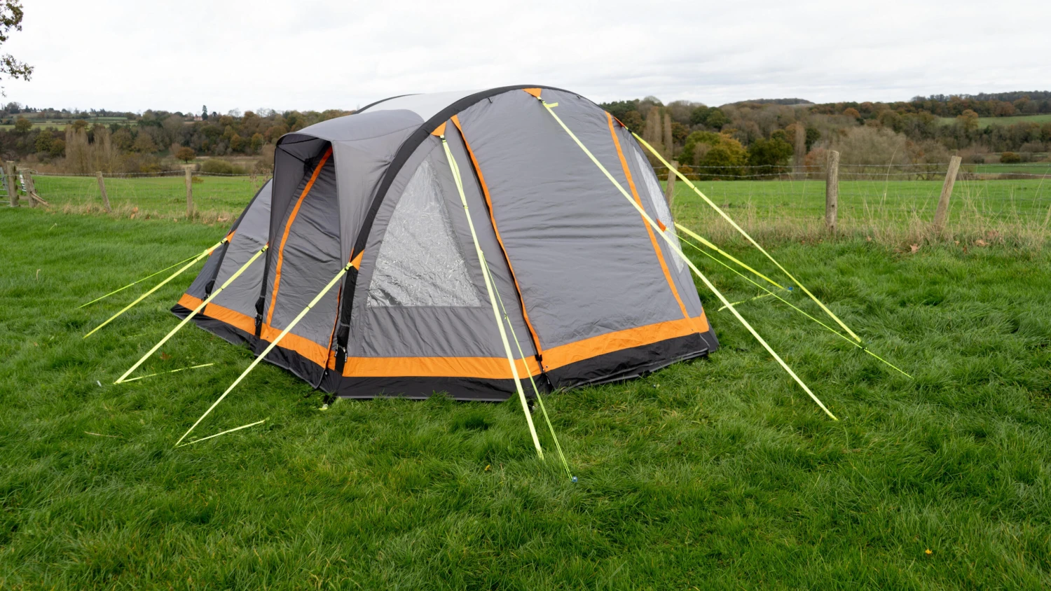 OLPRO Abberley XL Breeze 4 Berth Inflatable Tent 4 OLPRO Abberley XL Breeze 4 Berth Inflatable Tent - Image 2