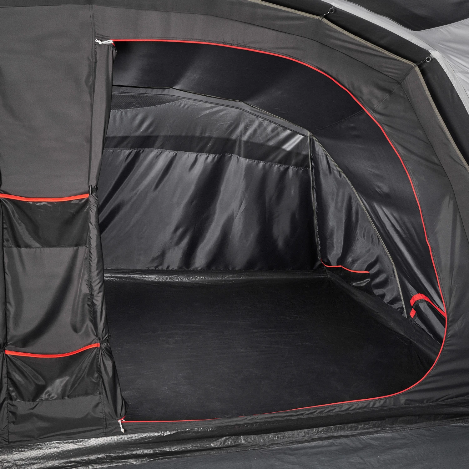 Quechua 5 Man Blackout Tent With Poles - Arpenaz 5.2 F&B 20 Quechua 5 Man Blackout Tent With Poles - Arpenaz 5.2 F&B - Image 18