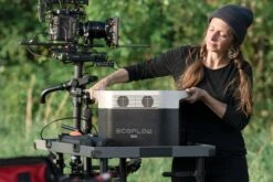 EcoFlow DELTA Max Portable Power Station With 1612Wh Capacity -Outdoor Camping k662e8d6d5372aa71cf2c83b7e8bd980c